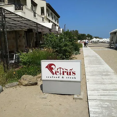 Oasis With 1 Bedroom Nat Апартамент Лозенец