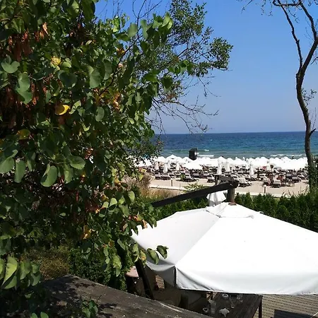 Апартамент Oasis With 1 Bedroom Nat